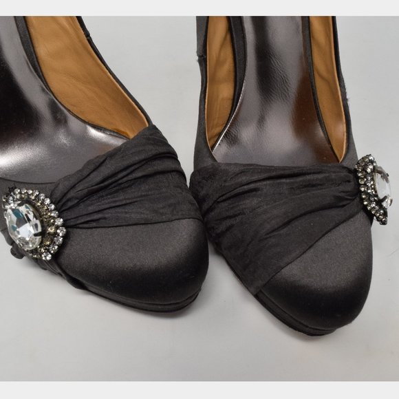 Badgley Mischka Heels Closed Toe Satin Jewel 6.5 - Picture 12 of 16